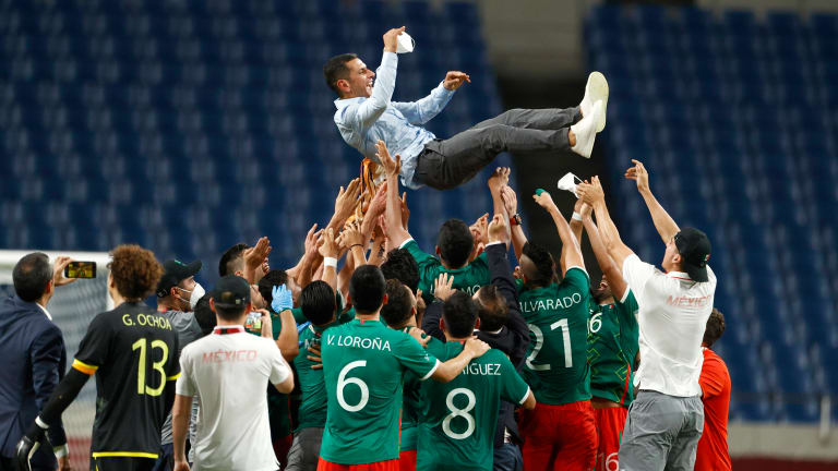 Jimmy Lozano apunta a ser entrenador del Tri, pero en interinato